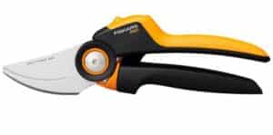 Dvojčepeľové záhr. nožnice L PowerGear Fiskars 1057175