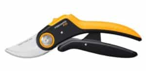 Dvojčepeľové záhr. nožnice Fiskars PowerLevel Plus 1057170